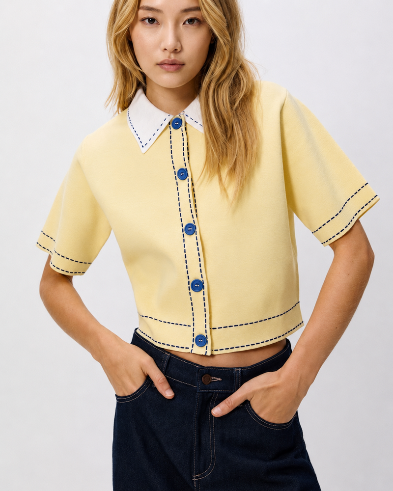 CONTRAST COLLAR KNIT TOP