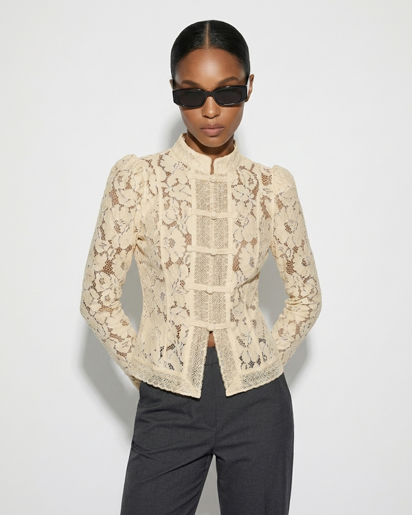 LACE MANDARIN TOP