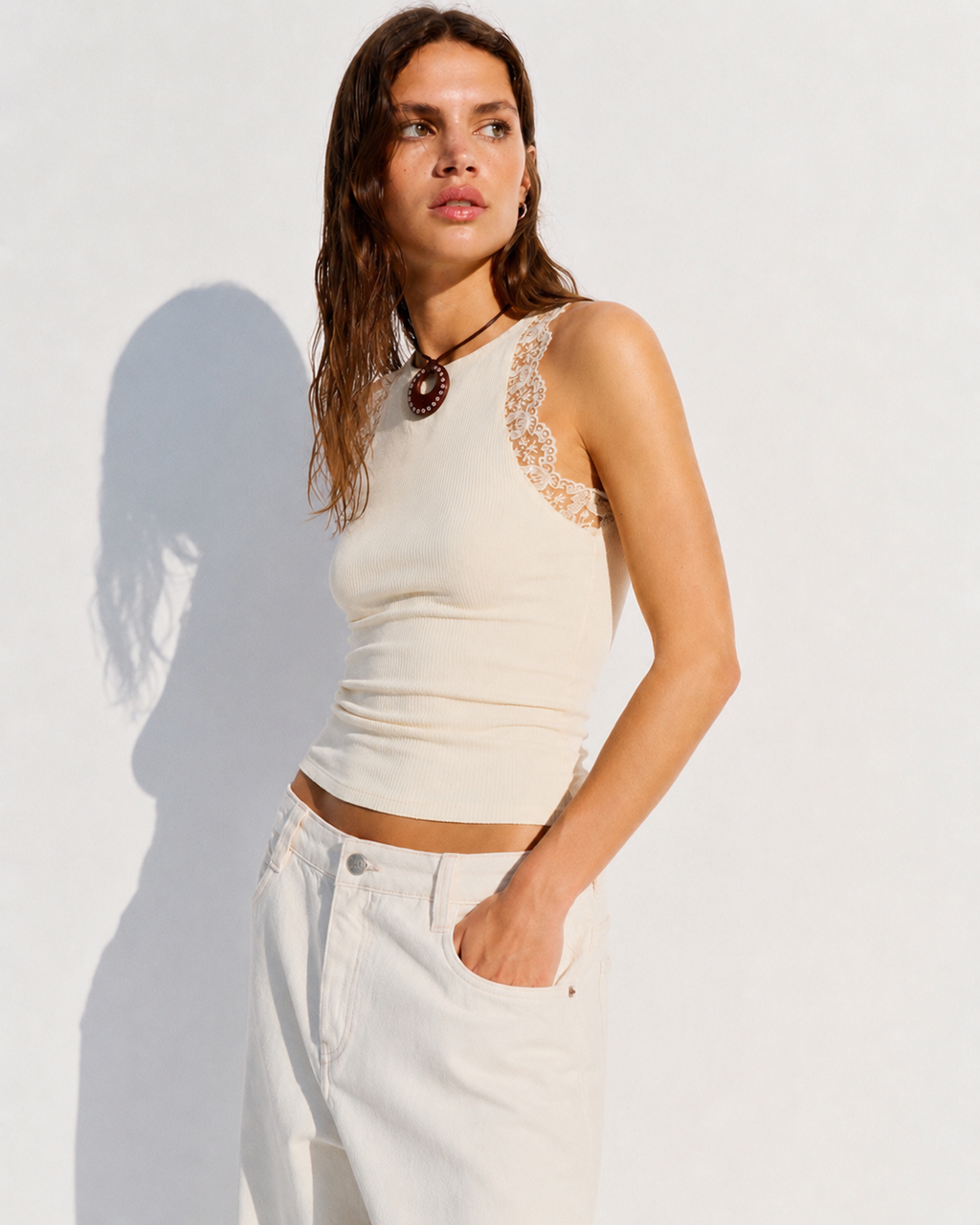 RIBBED LACE TRIM TANK TOP