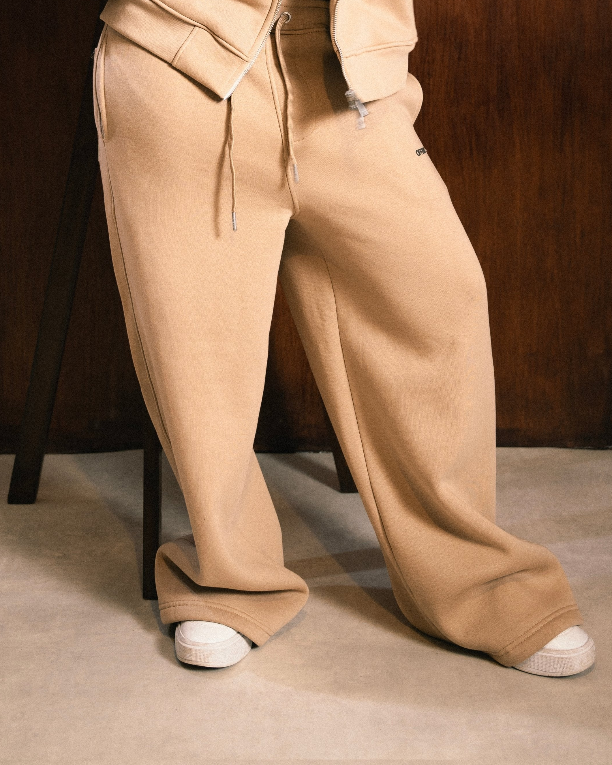 Wide-leg Fleece Sweatpants