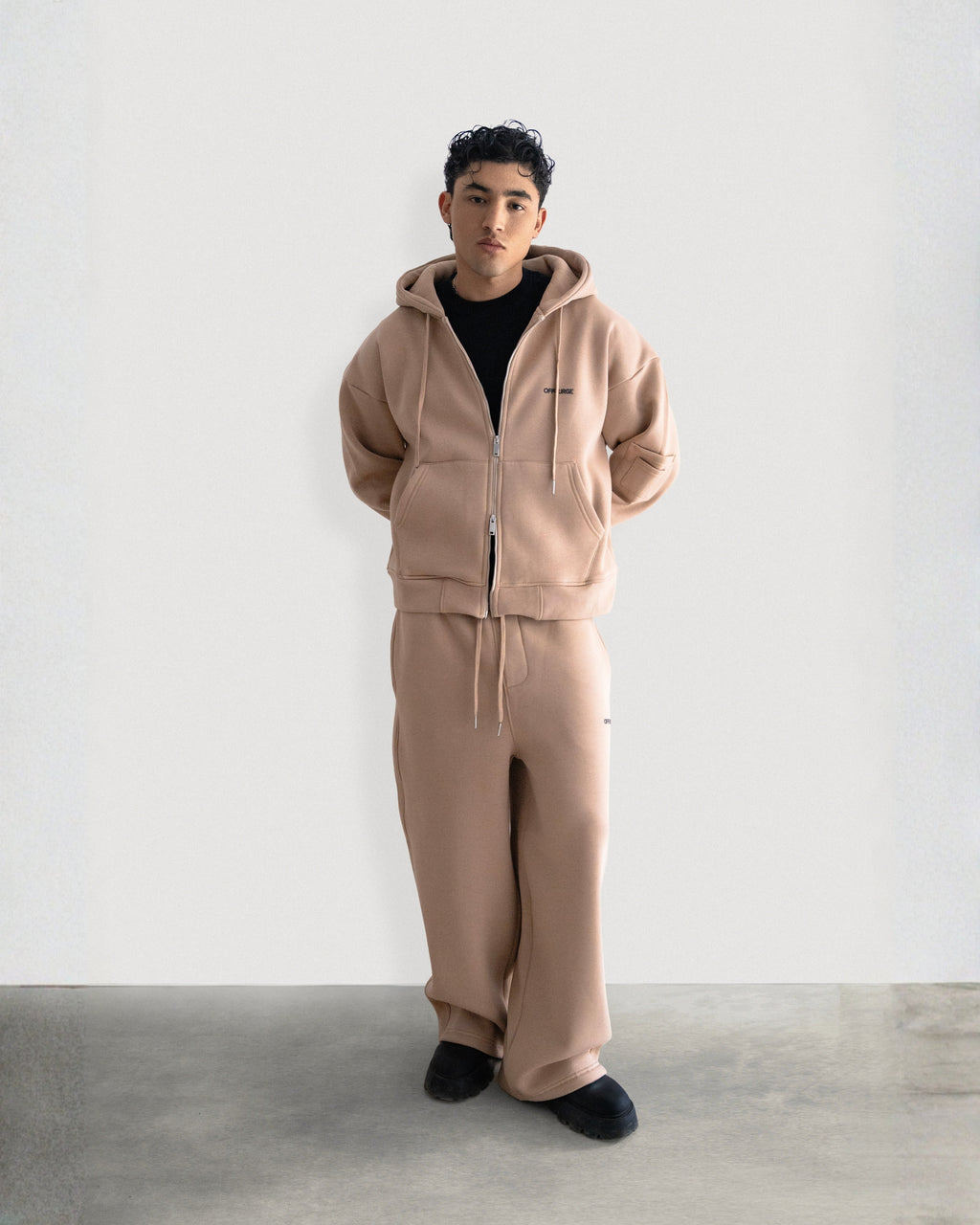 Wide-leg Fleece Sweatpants