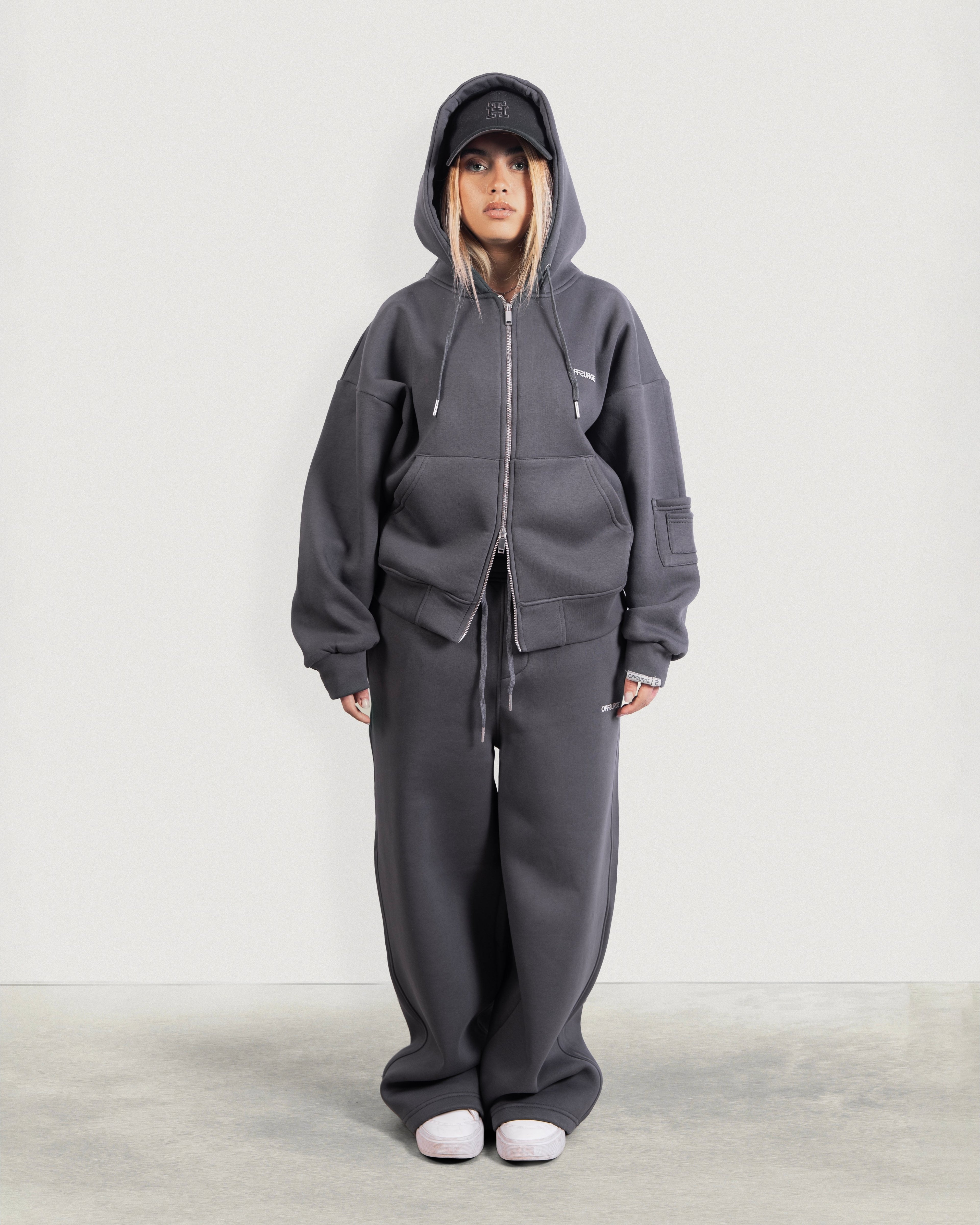 Wide-leg Fleece Sweatpants