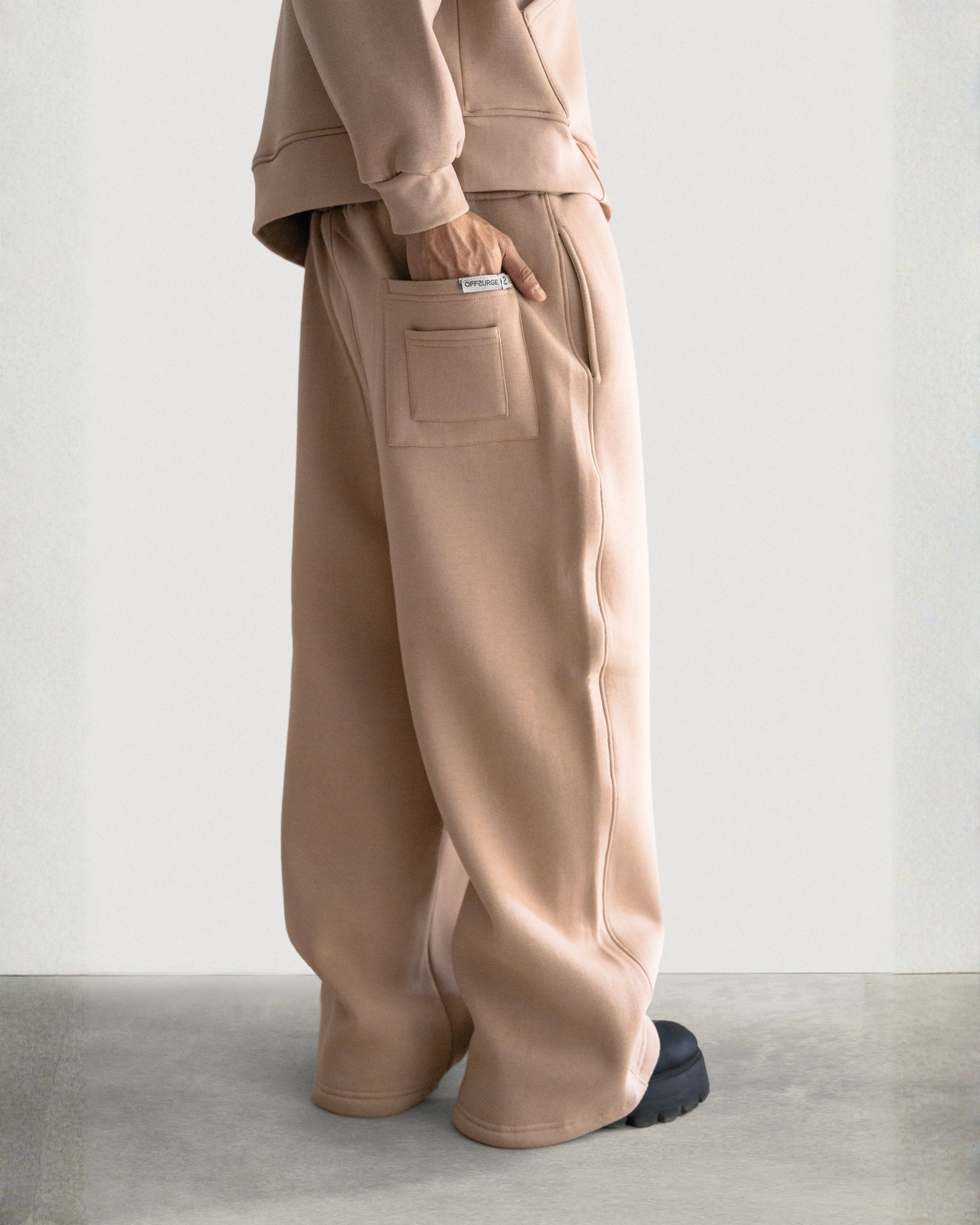 Wide-leg Fleece Sweatpants