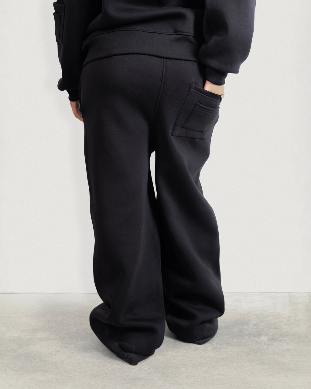 Wide-leg Fleece Sweatpants