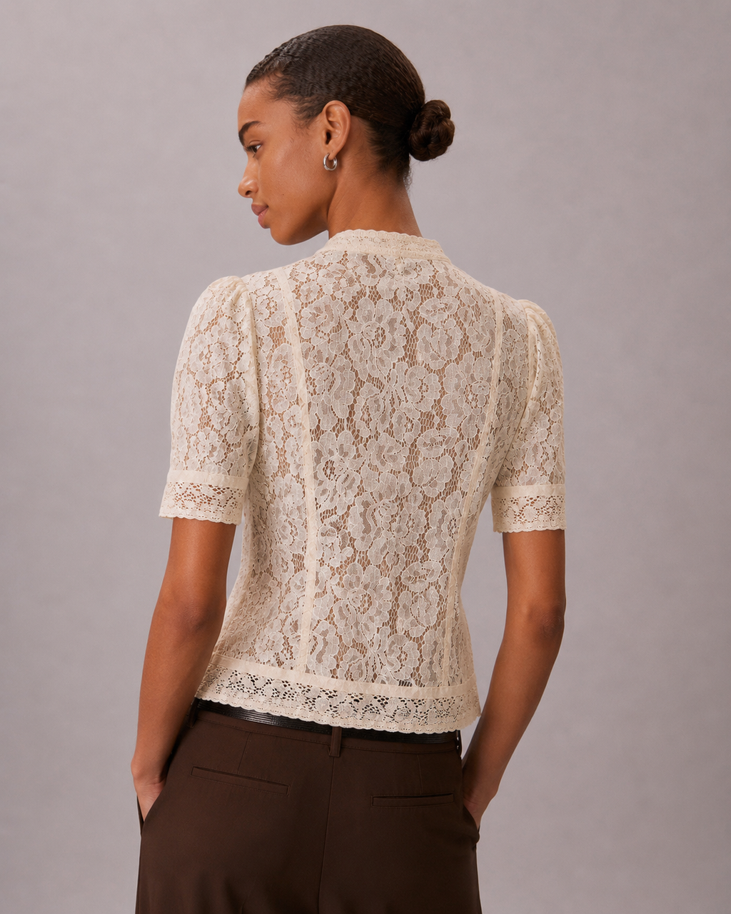 SHORT SLEEVE LACE MANDARIN TOP