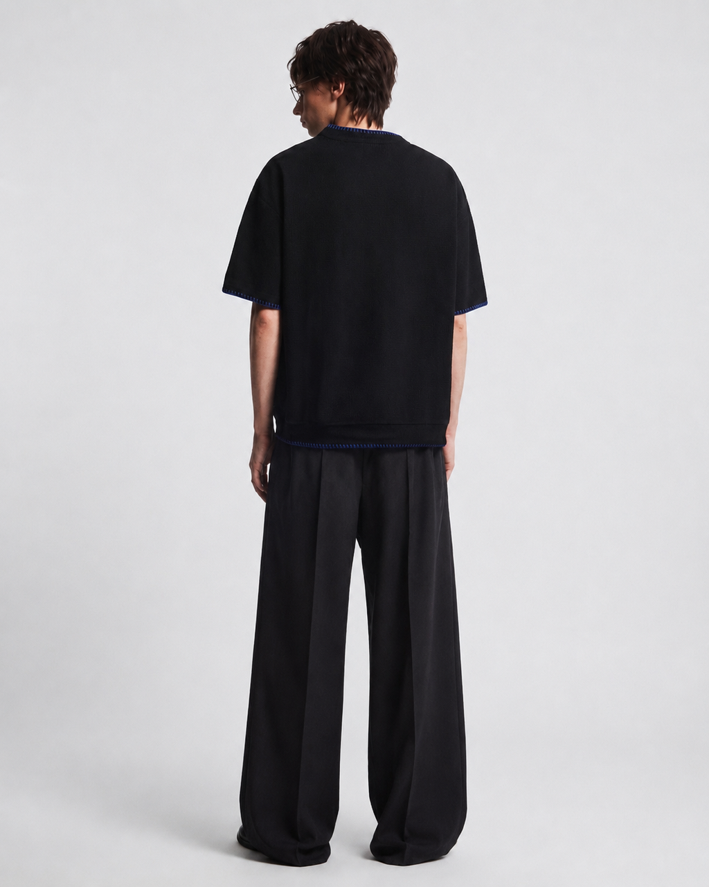 BLANKET STITCH HENLEY T-SHIRT