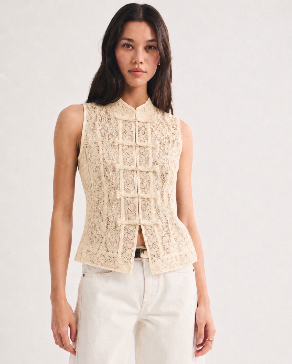 OFFSURGE Sleeveless Lace Mandarin Top in Ivory