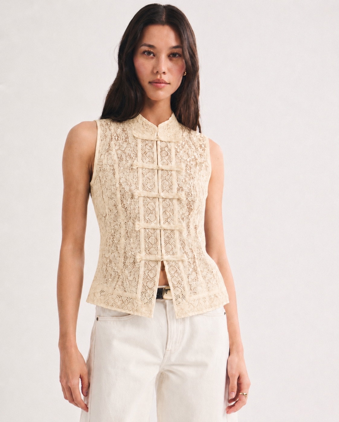 OFFSURGE Sleeveless Lace Mandarin Top in Ivory